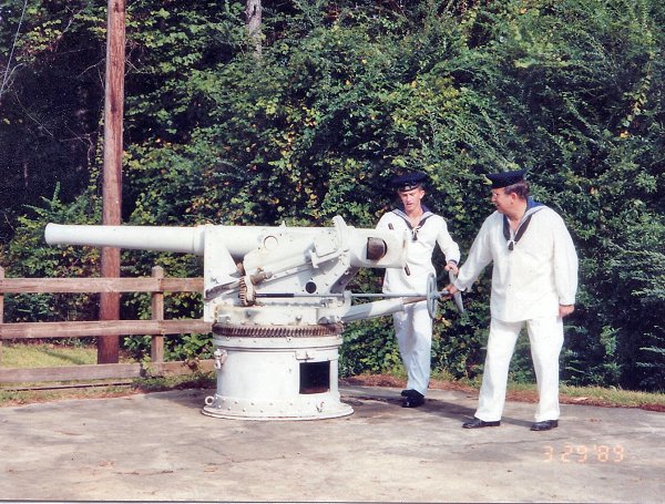 Ralph and Leon Lovett with 8,8cm. Schnellfeuer Kanone L/30