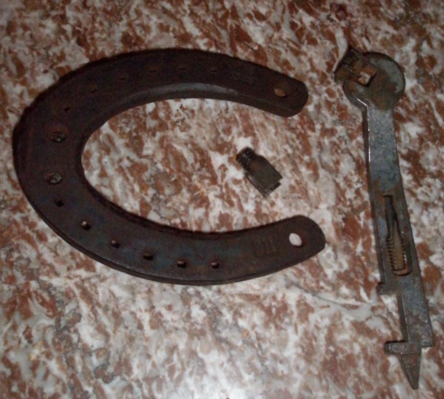 WW2 Horse Shoe with H-bolts and Wrench